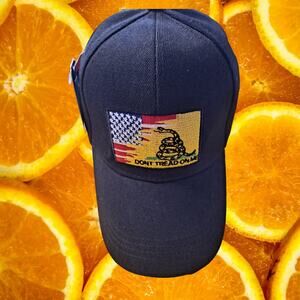 NWOT DF Black Don't Tread on Me Adjustable Baseball Hat Cap